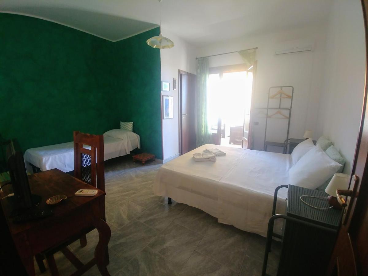 B&B Nereidi Мелито ди Порто Салво Екстериор снимка