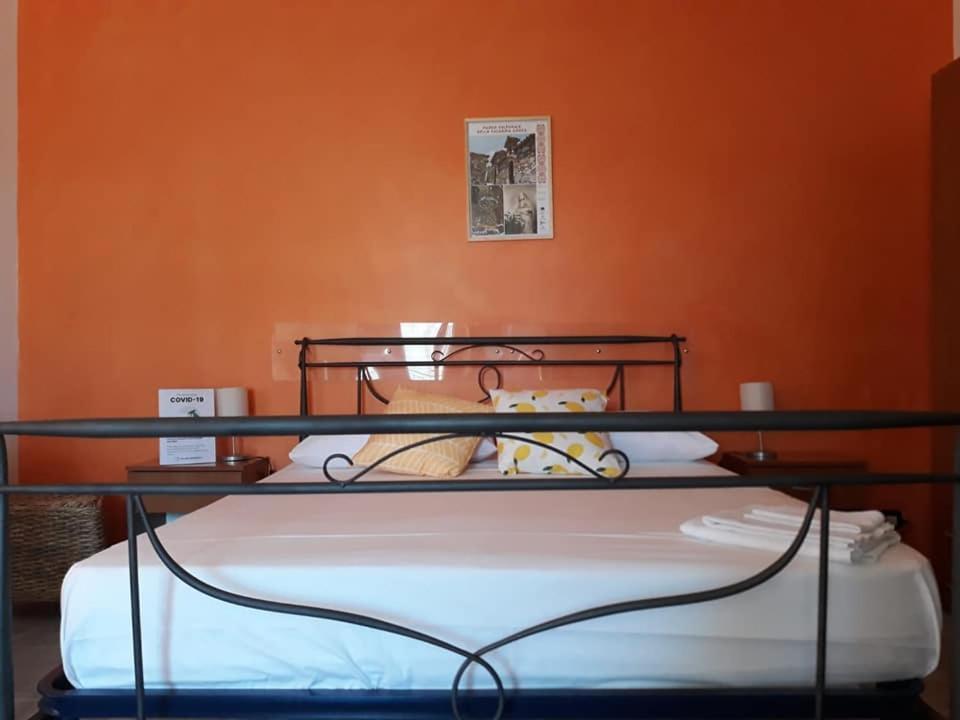 B&B Nereidi Мелито ди Порто Салво Екстериор снимка