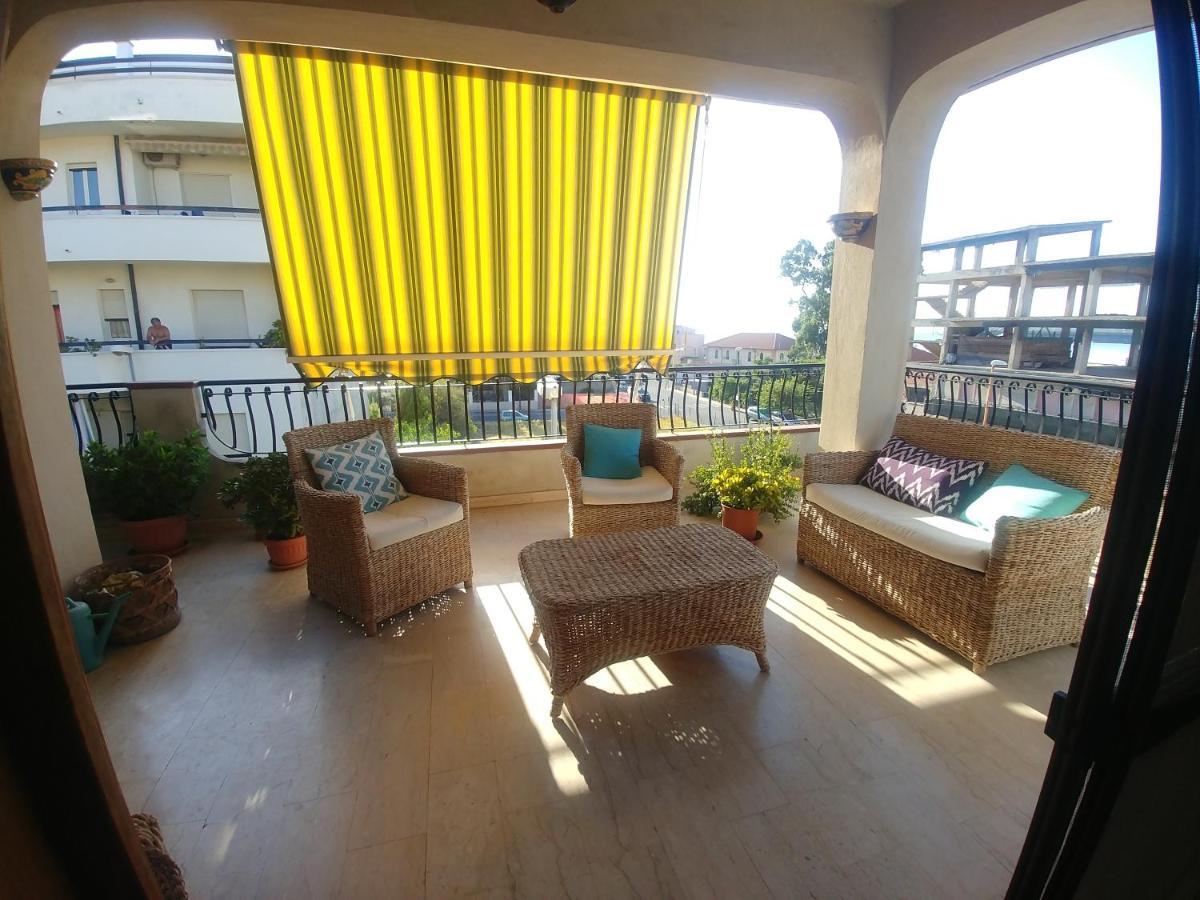 B&B Nereidi Мелито ди Порто Салво Екстериор снимка