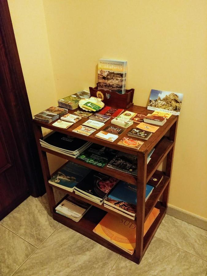 B&B Nereidi Мелито ди Порто Салво Екстериор снимка